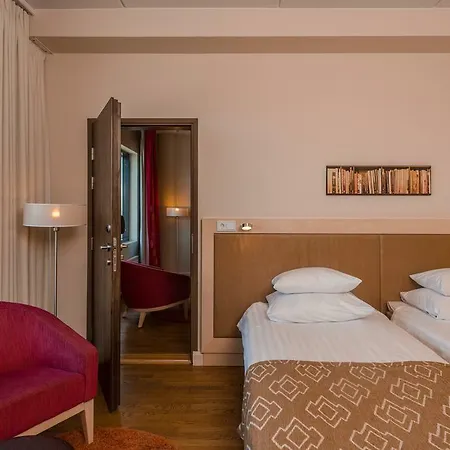 Hotel Break Sokos Flamingo 4*